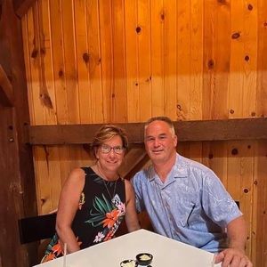 Meet your Posher, Char sokolowski